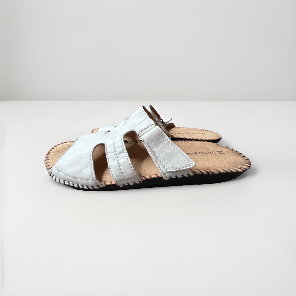 Naturalizer Serene White Soft Comfort Slip-on Hook & Loop Strap Size 9 1/2M